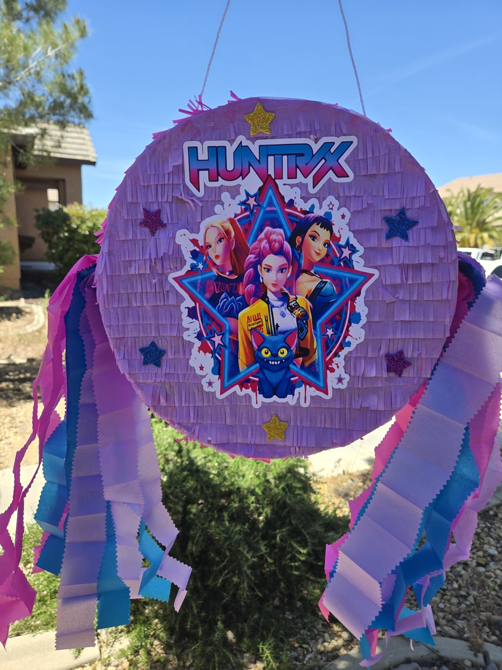 Huntrix K-POP Party Pinata - Brand